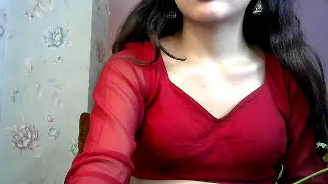 Snapshot of binisa_45 chatting on 01/05/25, 02:52 binisa 45 online show from 01/05/25, 02:52