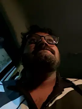 Snapshot of Yours_Teluguboii chatting on 01/05/26, 06:33 Yours Teluguboii online show from 01/05/26, 06:33