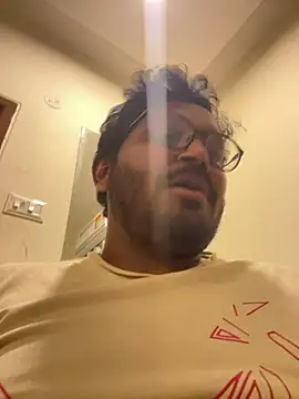 Snapshot of Yours_Teluguboii chatting on 01/08/26, 06:43 Yours Teluguboii online show from 01/08/26, 06:43