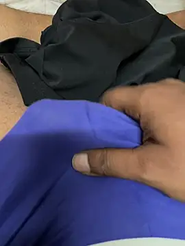 Snapshot of Yours_Teluguboii chatting on 03/21/26, 06:44 Yours Teluguboii online show from 03/21/26, 06:44