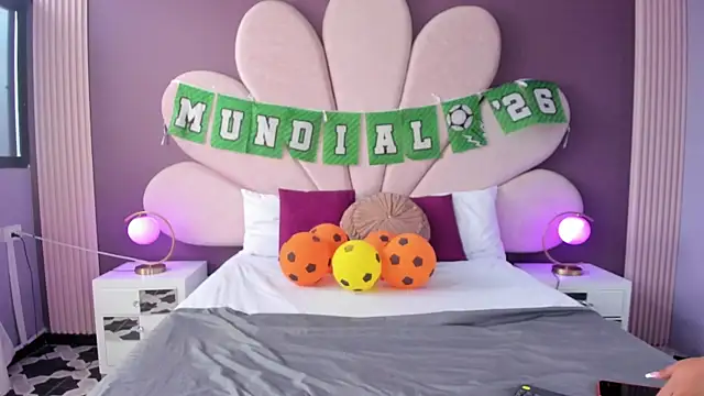 MarianaGarciaa   online show from 06/23/26, 07:23