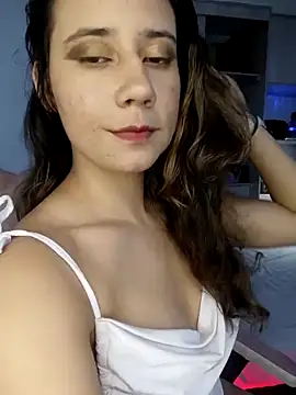 lovely kitt online show from 03/14/25, 10:49