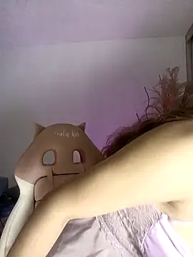 lovely kitt online show from 11/20/25, 11:48