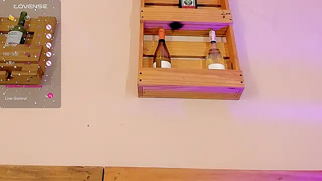 melanieecox online show from 02/20/25, 01:36