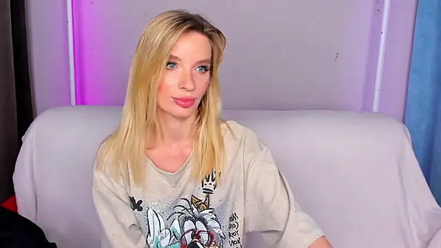 AlinaLovelyX online show from 06/11/26, 02:53