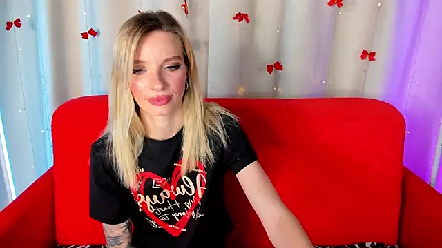 AlinaLovelyX online show from 06/22/26, 01:07