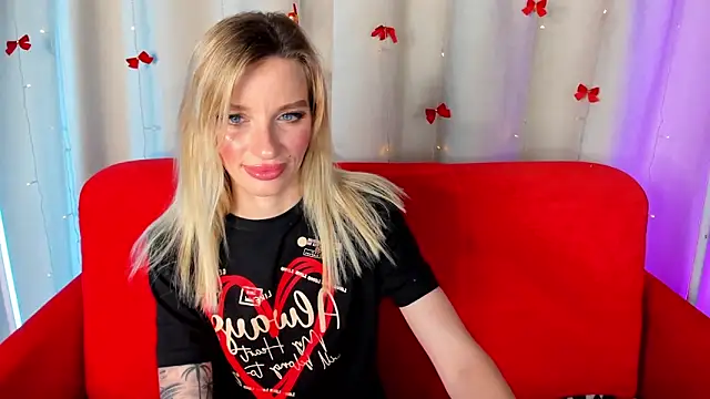 AlinaLovelyX online show from 06/22/26, 03:25