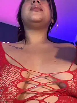 Snapshot of sabrinamilani chatting on 02/27/25, 06:29 sabrinamilani online show from 02/27/25, 06:29