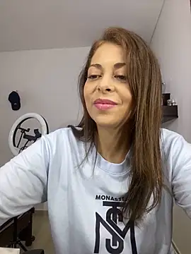 Snapshot of Anto_Naranjo chatting on 03/06/25, 01:24 Anto Naranjo online show from 03/06/25, 01:24