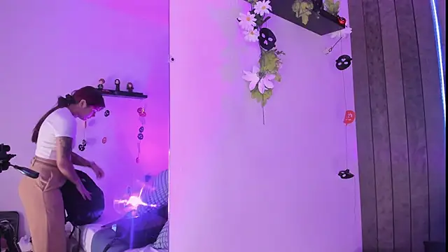 alaia-rogers online show from 10/27/25, 11:47