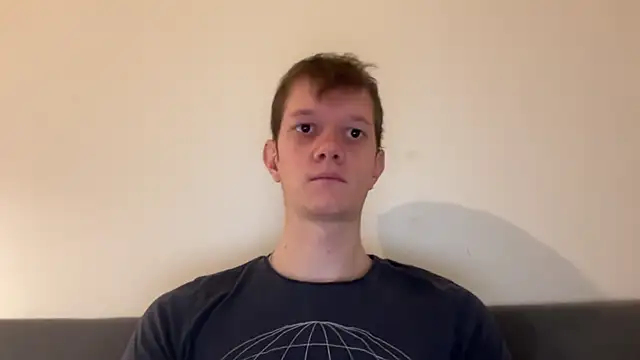 Snapshot of Cube933 chatting on 10/13/25, 02:06 Cube933 online show from 10/13/25, 02:06