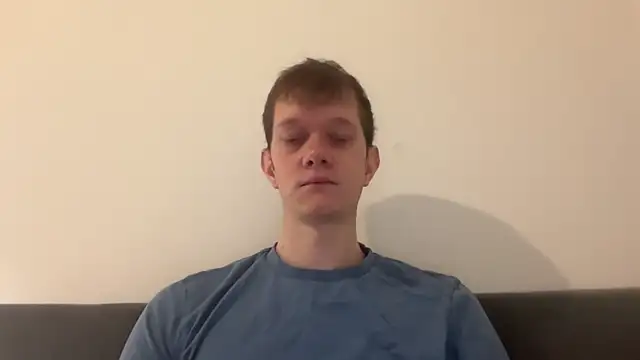 Snapshot of Cube933 chatting on 10/20/25, 09:32 Cube933 online show from 10/20/25, 09:32