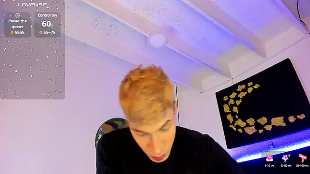 Angel Snowhotxxx online show from 02/26/25, 03:53