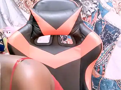 Snapshot of Harl3ysugar4u chatting on 02/24/25, 06:36 Harl3ysugar4u online show from 02/24/25, 06:36