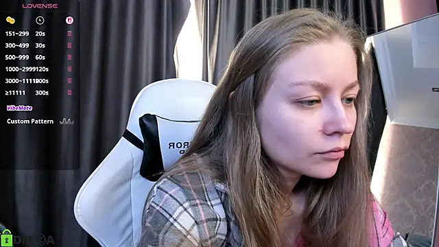 Snapshot of Polumna_cute chatting on 02/19/26, 01:07 Polumna cute online show from 02/19/26, 01:07