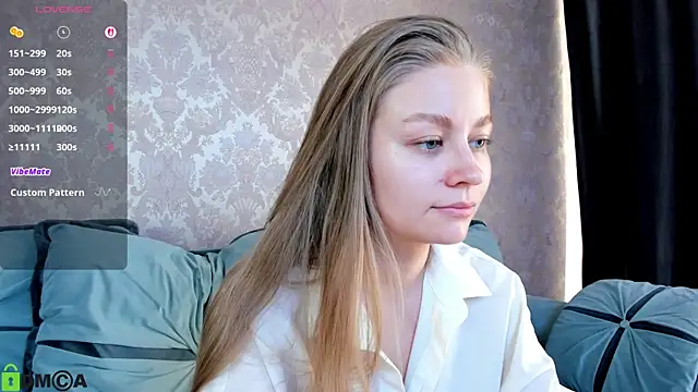 Snapshot of Polumna_cute chatting on 05/10/26, 10:09 Polumna cute online show from 05/10/26, 10:09