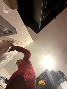 Lwhite1 online show from 09/20/25, 11:50