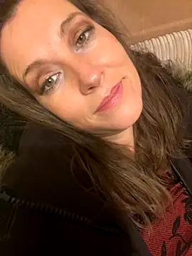 Lwhite1 online show from 11/20/25, 04:51