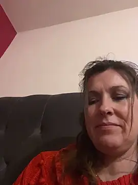 Snapshot of Lwhite1 chatting on 03/25/26, 11:44 Lwhite1 online show from 03/25/26, 11:44