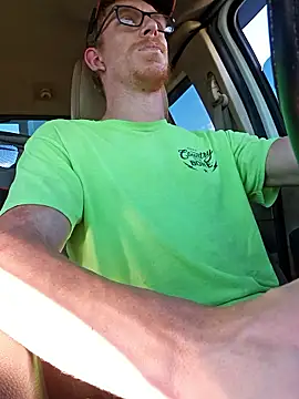 Snapshot of REDHAMMER_ chatting on 10/02/25, 08:27 REDHAMMER online show from 10/02/25, 08:27