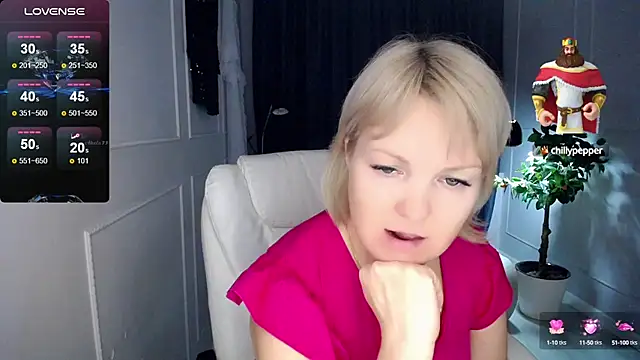 Juarnea online show from 02/10/25, 04:47