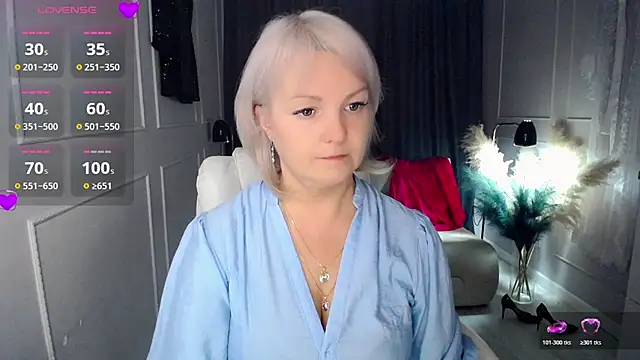 Juarnea online show from 10/29/25, 06:15