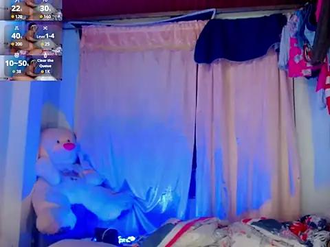 Snapshot of KayleighDreams_ chatting on 09/11/25, 05:51 KayleighDreams online show from 09/11/25, 05:51
