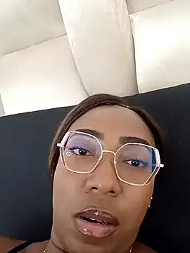 dirtyvictoria online show from 10/12/25, 12:09