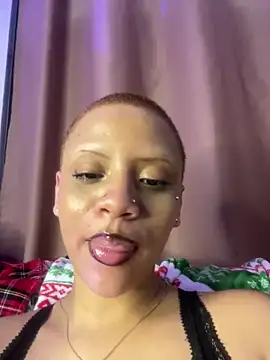 Charlotee  online show from 12/22/24, 08:49