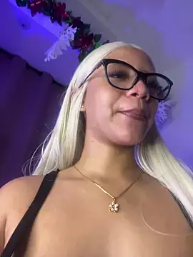 Charlotee  online show from 01/05/25, 09:37