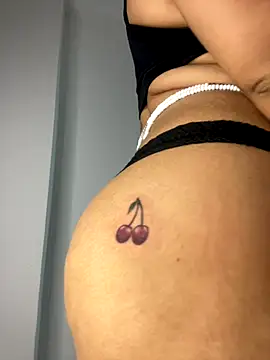 Charlotee  online show from 10/12/25, 08:35