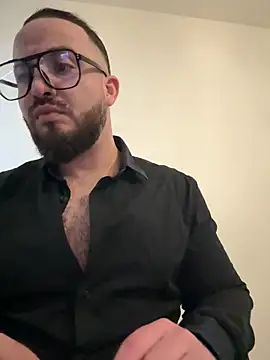 HairyArab90 online show from 02/11/26, 09:03