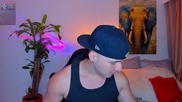 liam oficial02 online show from 03/23/25, 02:59