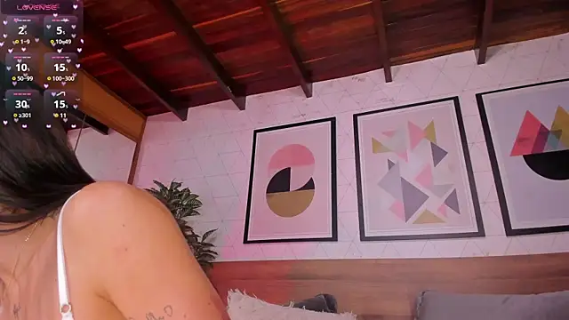 Snapshot of AgattaDuque chatting on 02/02/25, 03:54 AgattaDuque online show from 02/02/25, 03:54