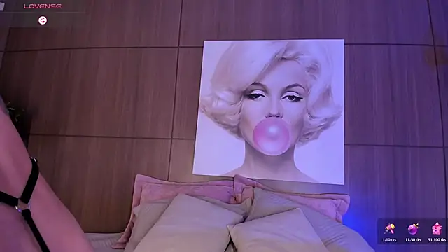 Snapshot of AgattaDuque chatting on 11/25/25, 11:05 AgattaDuque online show from 11/25/25, 11:05