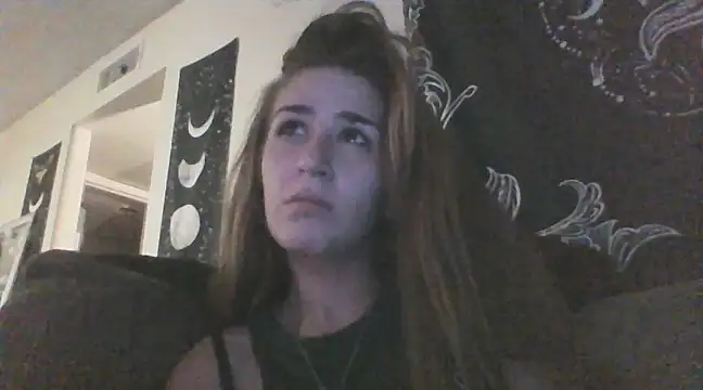 Snapshot of halobabe7620 chatting on 12/28/24, 12:26 halobabe7620 online show from 12/28/24, 12:26