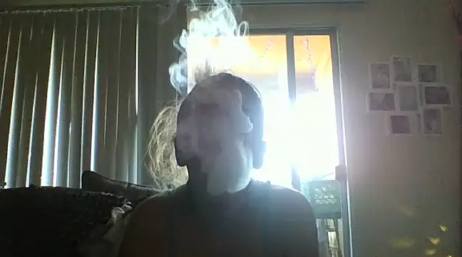 Snapshot of halobabe7620 chatting on 12/28/24, 07:43 halobabe7620 online show from 12/28/24, 07:43