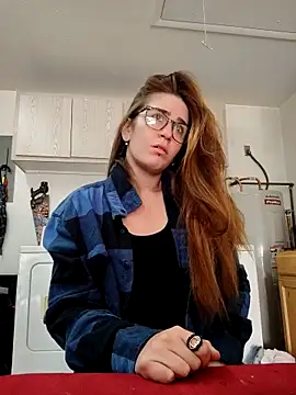 Snapshot of halobabe7620 chatting on 03/03/25, 09:26 halobabe7620 online show from 03/03/25, 09:26