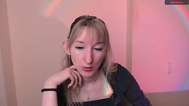 AmandaSell online show from 05/05/26, 06:21