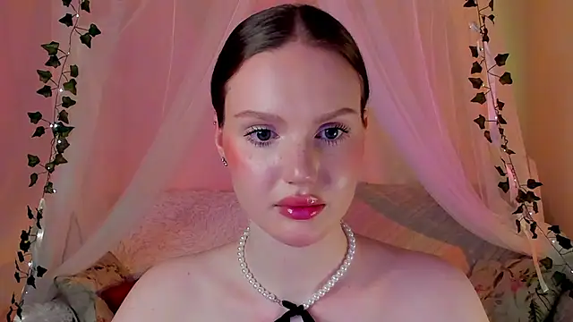 MishkaMe online show from 03/18/25, 03:42