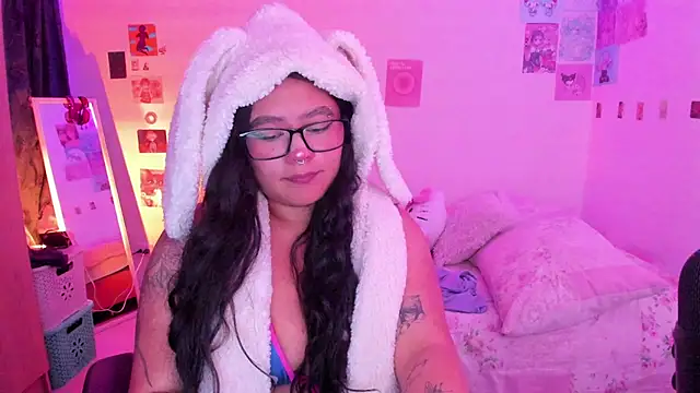StephaniFox online show from 01/14/25, 05:08