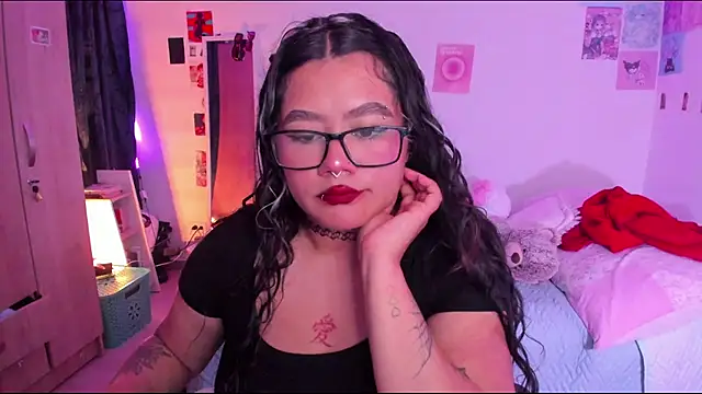 StephaniFox online show from 01/31/25, 12:50