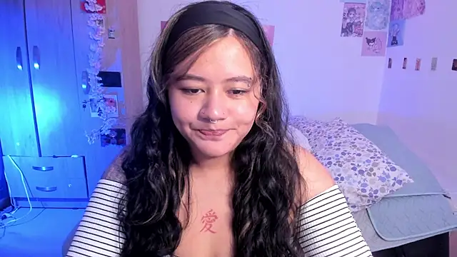 StephaniFox online show from 03/22/25, 12:39