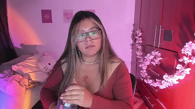 StephaniFox online show from 09/29/25, 03:00