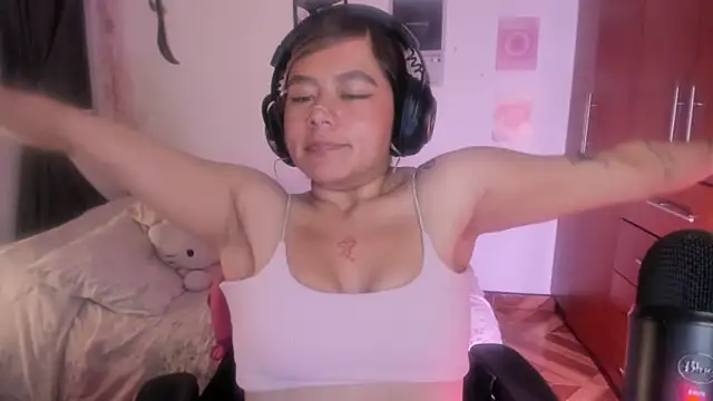 StephaniFox online show from 03/08/26, 02:04