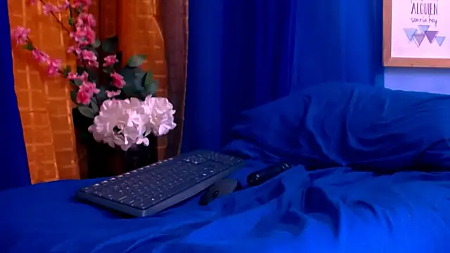 roberts kloe online show from 03/22/25, 08:04