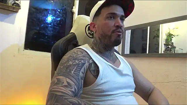 Angel sex latin online show from 01/18/25, 06:56