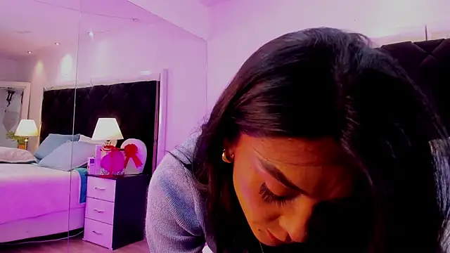 Holly Brensonexx  online show from 02/16/25, 01:49