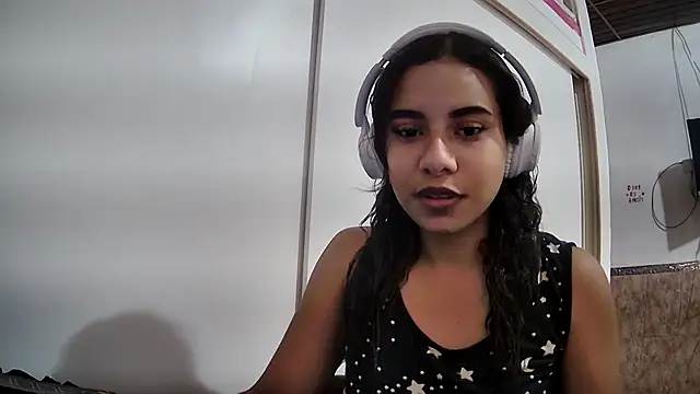 Snapshot of hannaxnatx chatting on 07/01/26, 10:31 hannaxnatx online show from 07/01/26, 10:31