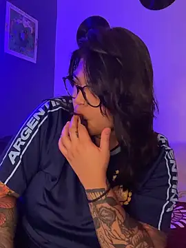 miacanela xo online show from 06/17/26, 02:25